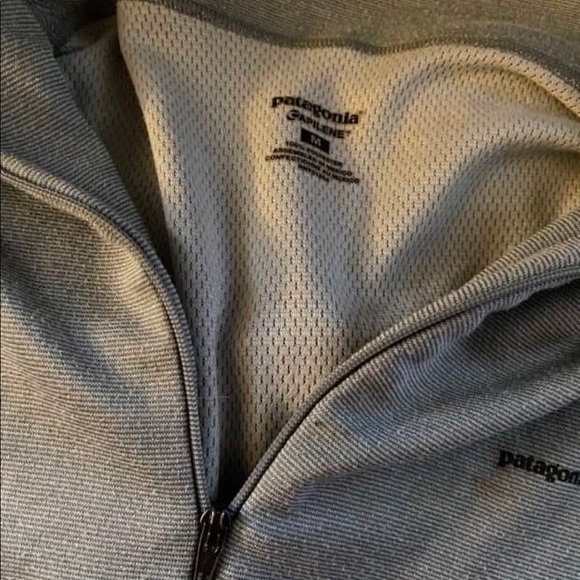 Patagonia 1/4 zip pullover - Picture 4 of 4